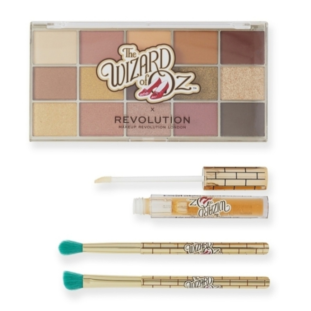 Revolution Wizard of Oz makeup set, eye shadow, brushes, lip gloss
